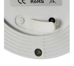 Lampe LED D'extérieur à Poser Avec Poignée Et Télécommande - Multicouleur