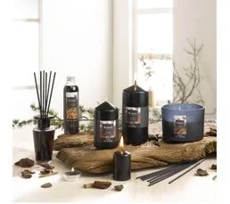 Lot De 4 Bougies Pilier "essentiel Ii" 6cm Bois De Santal